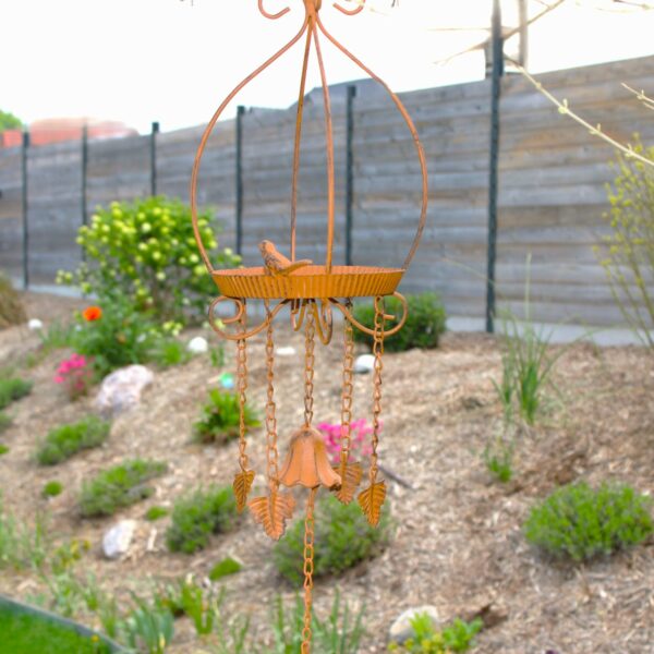 Décoration de jardin en métal couleur rouille avec mangeoire intégrée